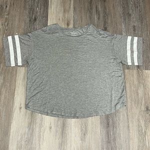 AE Boyfriend Fit Top